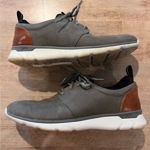 Men’s sneakers